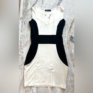 Las Parjuli Black and White Colorblock Sheath Dress